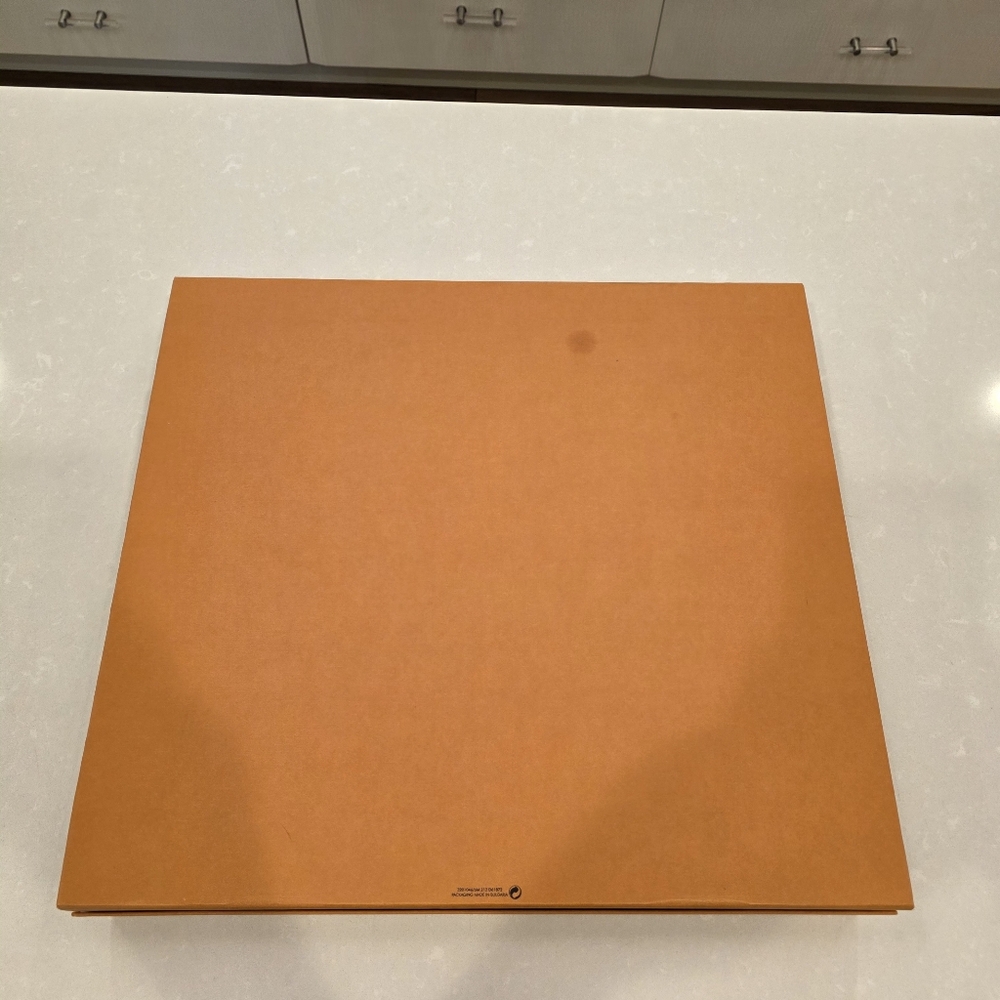 🔥Louis Vuitton Signature Large Magnectic Closure Orange Packaging - Picture 9 of 14